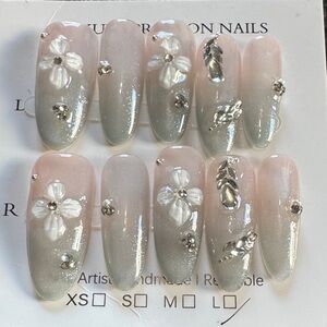 Floral Press-On Nails